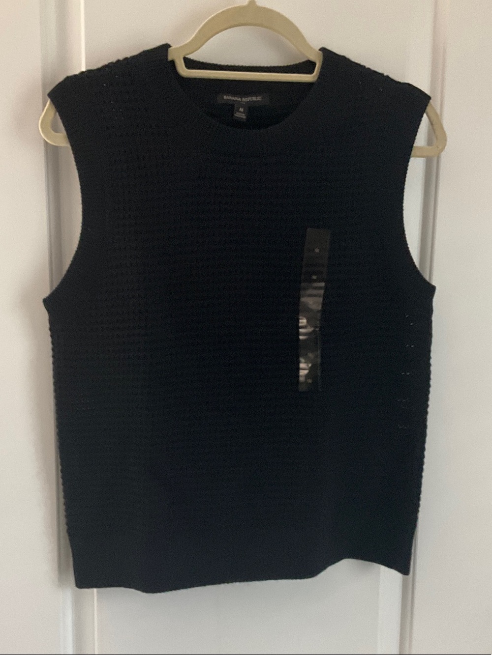 Banana Republic Black Sleeveless Knit Top